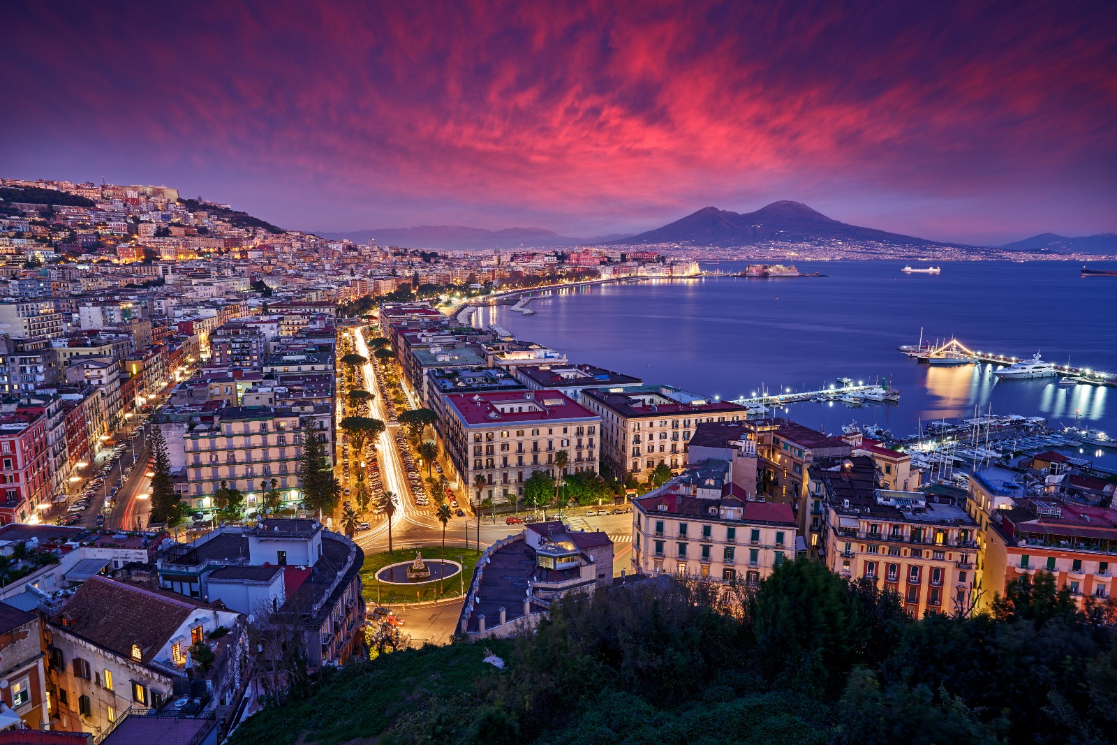 Napoli di notte